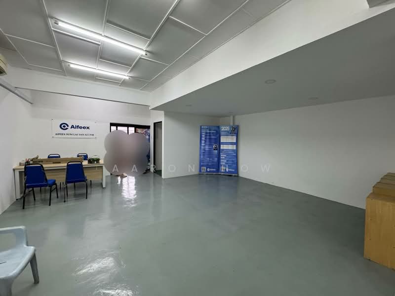 Kedai / Pejabat untuk Disewa di Taman Puteri Wangsa (Ulu Tiram) - Aaron How - Interior - PropertyGuru.com.my