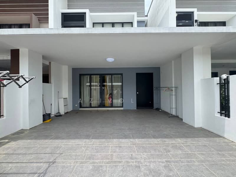 2-storey Terraced House for Sale in Bandar Rimbayu (Telok Panglima Garang) - Azizol . - PropertyGuru.com.my