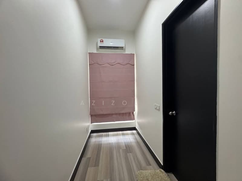 2-storey Terraced House for Sale in Bandar Rimbayu (Telok Panglima Garang) - Azizol . - PropertyGuru.com.my