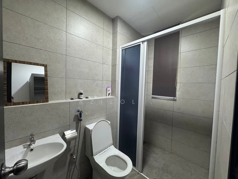 2-storey Terraced House for Sale in Bandar Rimbayu (Telok Panglima Garang) - Azizol . - PropertyGuru.com.my
