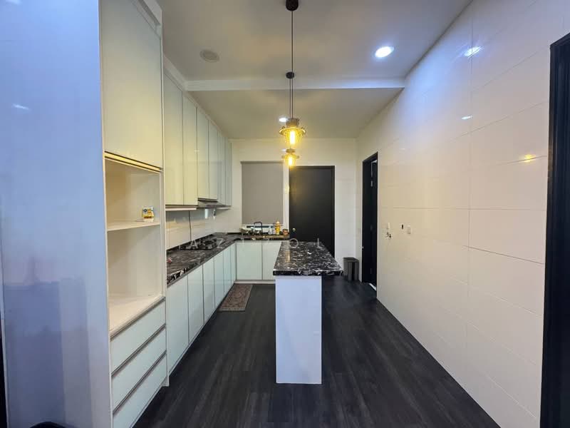 2-storey Terraced House for Sale in Bandar Rimbayu (Telok Panglima Garang) - Azizol . - PropertyGuru.com.my