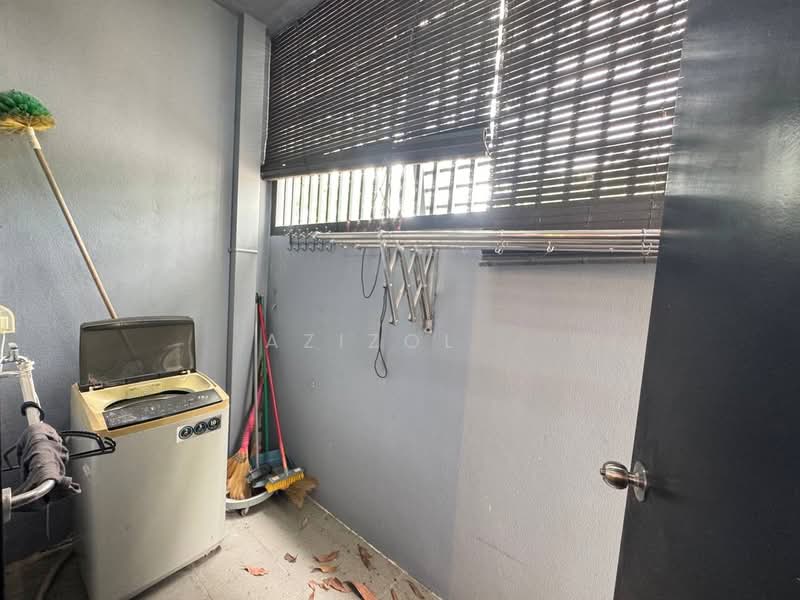 2-storey Terraced House for Sale in Bandar Rimbayu (Telok Panglima Garang) - Azizol . - PropertyGuru.com.my