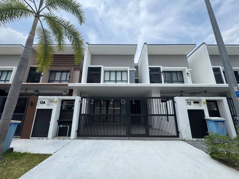 2-storey Terraced House for Sale in Bandar Rimbayu (Telok Panglima Garang) - Azizol . - PropertyGuru.com.my
