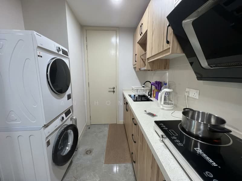 Service Residence for Rent at Ooak Serviced Apartments @ Kiara 163 - Anthony Lim - Kitchen - PropertyGuru.com.my