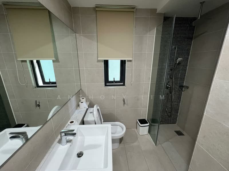Service Residence for Rent at Ooak Serviced Apartments @ Kiara 163 - Anthony Lim - Bathroom - PropertyGuru.com.my