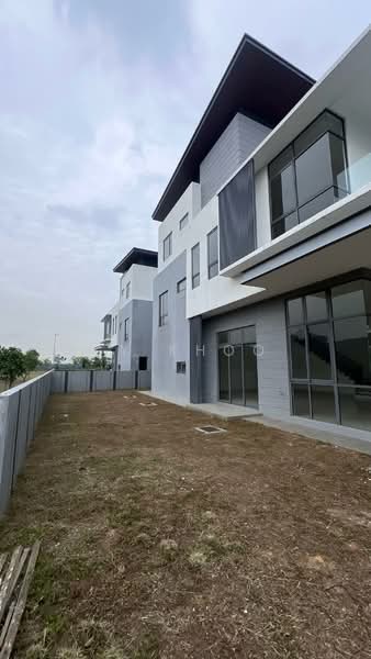 Rumah Berkembar untuk Dijual di Klang (Selangor) - CY Khoo - Exterior - PropertyGuru.com.my