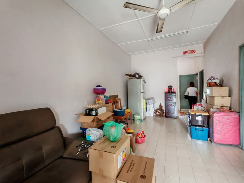 1-storey Terraced House for Sale in Taman Johor Jaya (Johor Bahru) - Jamie Tan - PropertyGuru.com.my