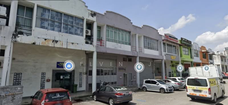 Factory for Rent in Taman Perindustrian Bukit Serdang (Seri Kembangan) - Kelvin KJ - Exterior - PropertyGuru.com.my