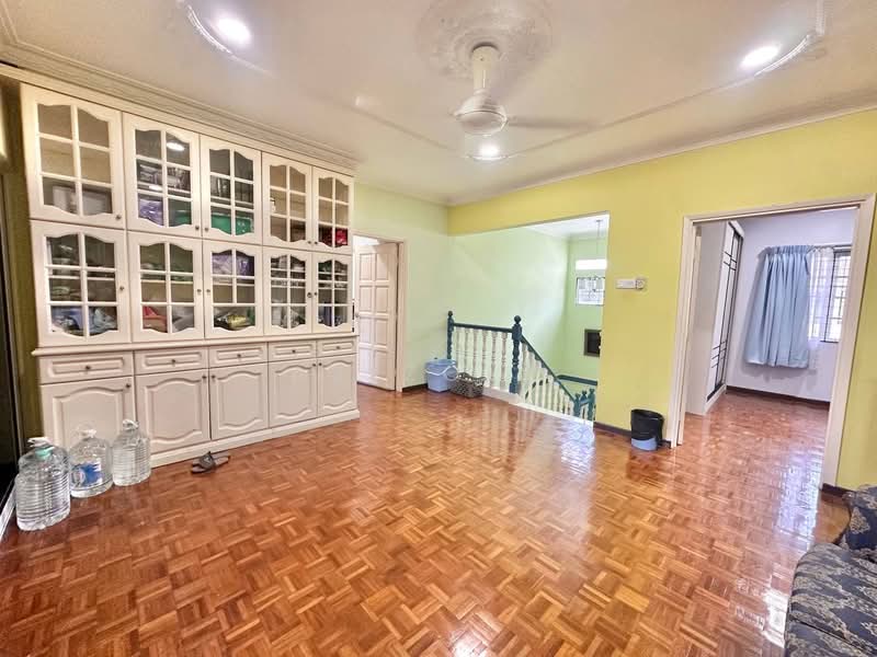 Bungalow for Sale in Seksyen 6 (Shah Alam) - Azizol . - PropertyGuru.com.my