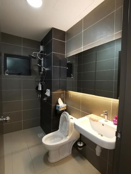 Condominium for Rent at The Henge - HY Sham - Bathroom - PropertyGuru.com.my