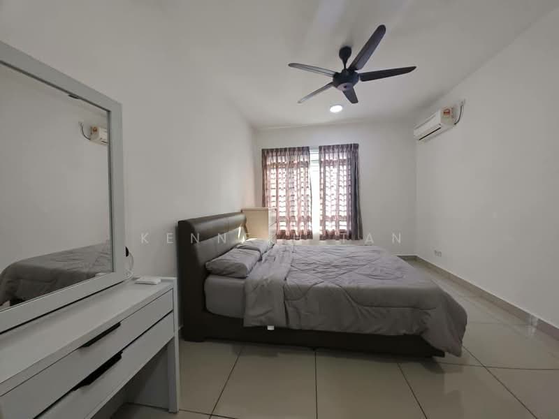 Apartment for Sale at Austin Suites (Permata Austin) - Kenneth Tan - Bedroom - PropertyGuru.com.my