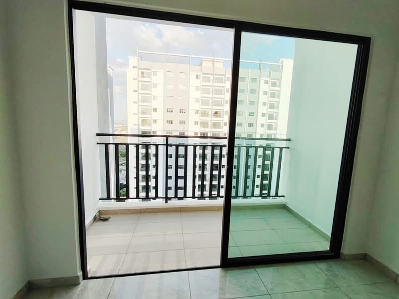 Servis Apartment untuk Dijual di Ambience Residence (Residensi Nikel) - Cherry . - Balcony - PropertyGuru.com.my