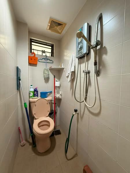 2-storey Terraced House for Sale in Taman Pelangi (Johor Bahru) - Herry Goh - Bathroom - PropertyGuru.com.my