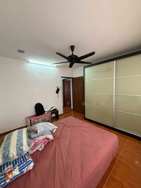 2-storey Terraced House for Sale in Taman Pelangi (Johor Bahru) - Herry Goh - Bedroom - PropertyGuru.com.my