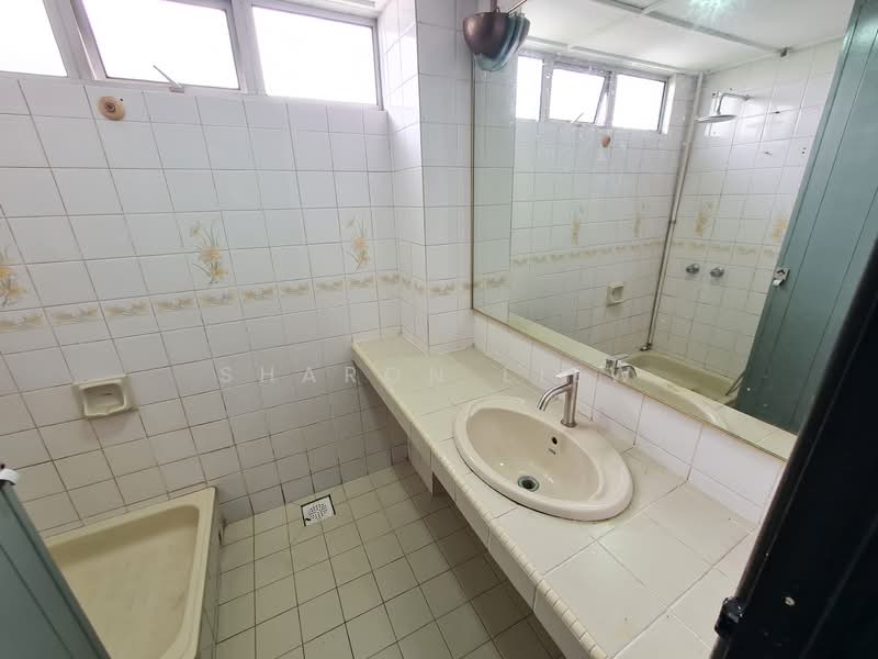 Pangsapuri untuk Dijual di Casa Ria - Sharon Liew - Bathroom - PropertyGuru.com.my