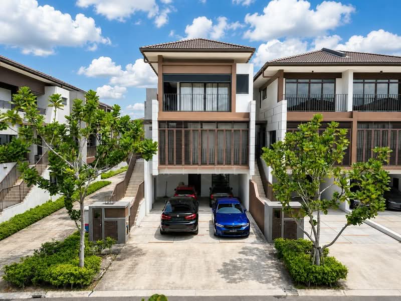 3-storey Terraced House for Sale in Cyberjaya (Selangor) - Aizat Saifulrullah - Exterior - PropertyGuru.com.my