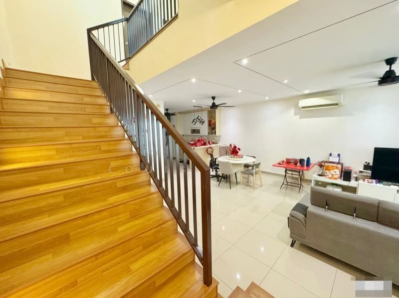 2-storey Terraced House for Sale in Bukit Raja (Selangor) - Louis Chan - Living Room - PropertyGuru.com.my