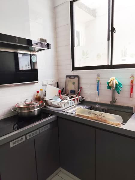 Apartment for Rent at Greenlane Heights Block B - Jerry Tan - Kitchen - PropertyGuru.com.my