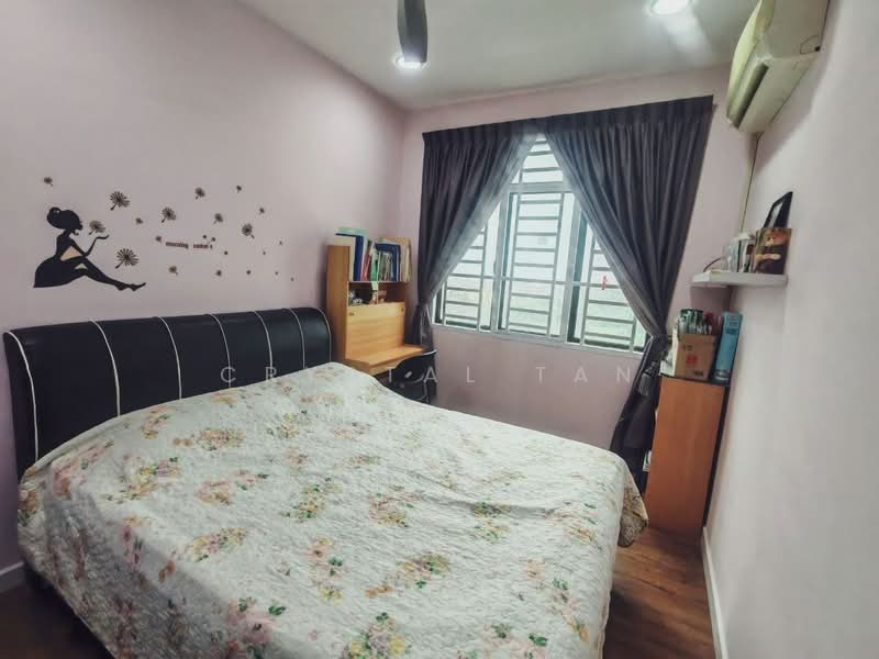 Servis Apartment untuk Dijual di Jentayu Residensi @ Tampoi - Crystal Tan - Bedroom - PropertyGuru.com.my