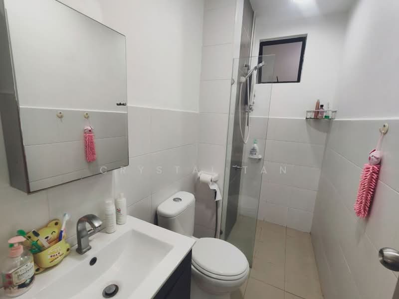 Servis Apartment untuk Dijual di Jentayu Residensi @ Tampoi - Crystal Tan - Bathroom - PropertyGuru.com.my