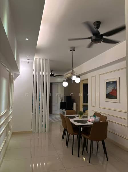 Service Residence for Sale at Tiara Mutiara / The Crown - Chris Choo - Dining Room - PropertyGuru.com.my