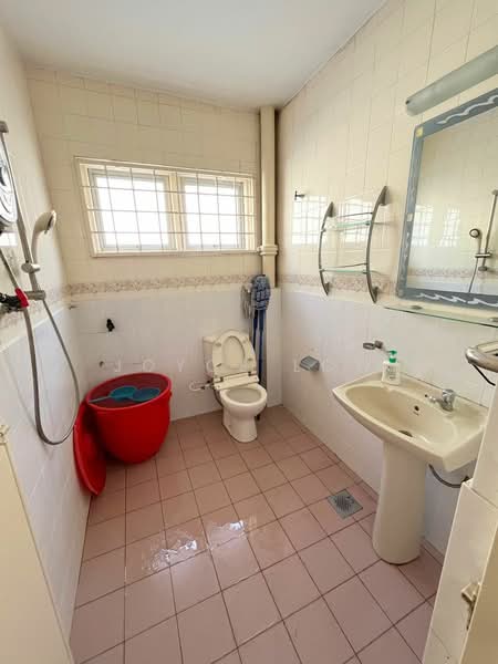 Rumah Teres 1 Tingkat untuk Dijual di SS3 (Petaling Jaya) - Joyce Low - Bathroom - PropertyGuru.com.my