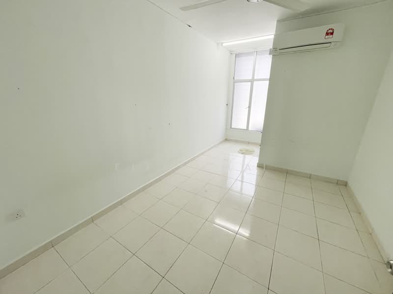 3-storey Terraced House for Rent in Kajang (Selangor) - Eiffel Lai - Interior - PropertyGuru.com.my