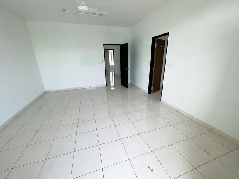 3-storey Terraced House for Rent in Kajang (Selangor) - Eiffel Lai - Interior - PropertyGuru.com.my