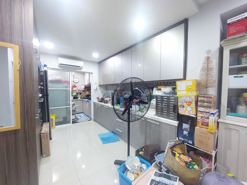 Rumah Teres 2 Tingkat untuk Dijual di Taman Mutiara Kemuning (Shah Alam) - Vince Lim - Kitchen - PropertyGuru.com.my