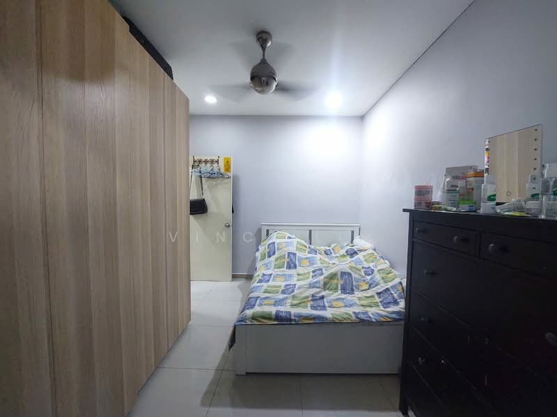 Rumah Teres 2 Tingkat untuk Dijual di Taman Mutiara Kemuning (Shah Alam) - Vince Lim - Bedroom - PropertyGuru.com.my