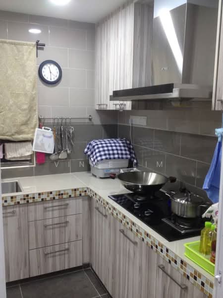 Rumah Teres 2 Tingkat untuk Dijual di Taman Mutiara Kemuning (Shah Alam) - Vince Lim - Kitchen - PropertyGuru.com.my
