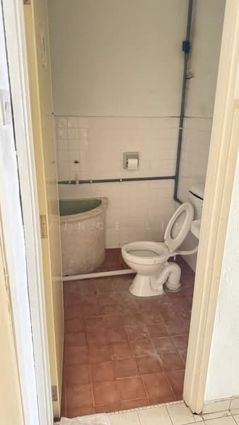 Shop / Office for Rent in SS15 (Subang Jaya) - Vince Lim - Bathroom - PropertyGuru.com.my