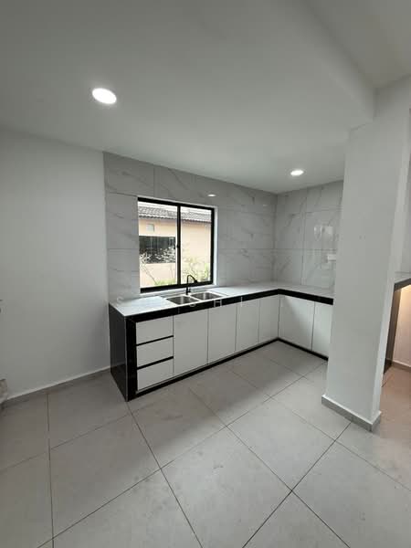 Rumah Teres 2 Tingkat untuk Dijual di Taman Daya (Johor Bahru) - Shishi . - PropertyGuru.com.my