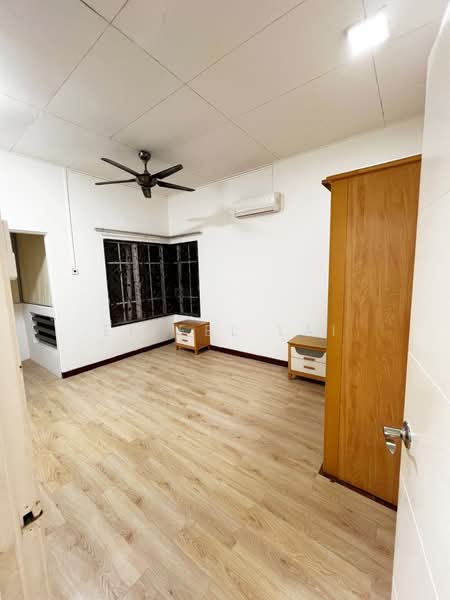 Rumah Berkembar untuk Disewa di Bandar Bukit Mahkota (Bangi) - Eiffel Lai - Interior - PropertyGuru.com.my