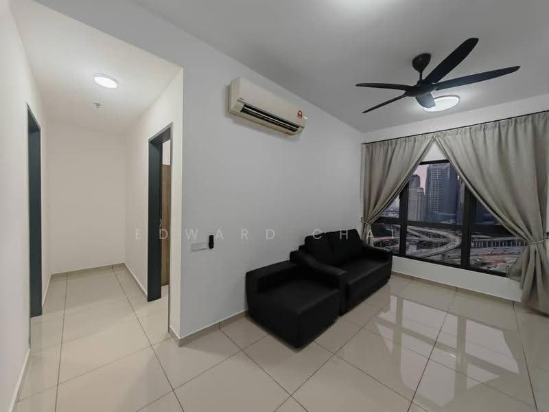 Kediaman Servis untuk Disewa di D'Quince Residences - Edward Chai - Living Room - PropertyGuru.com.my