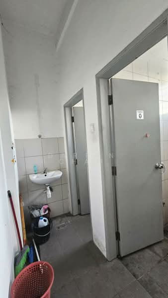 Shop / Office for Sale in Bukit Mertajam (Penang) - Darren Cham - Bathroom - PropertyGuru.com.my
