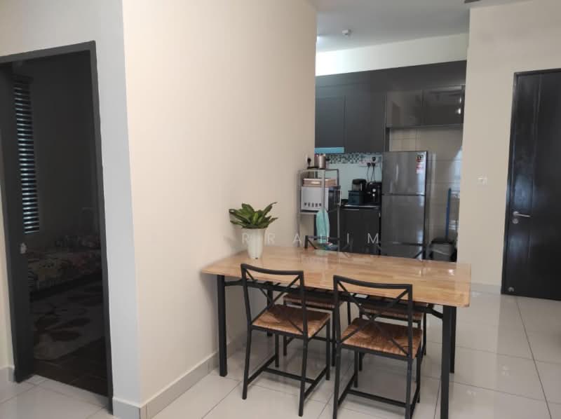 Kondominium untuk Disewa di Aura Residence - Azizirrahim . - Dining Room - PropertyGuru.com.my