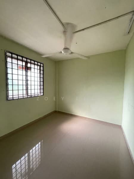 Flat for Rent at Flat Taman Ungku Tun Aminah - Zoey Lee - Interior - PropertyGuru.com.my