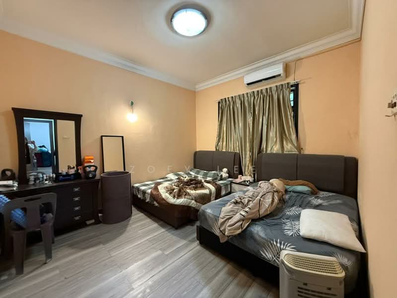 Rumah Banglo untuk Dijual di Masai (Johor) - Zoey Lee - Bedroom - PropertyGuru.com.my