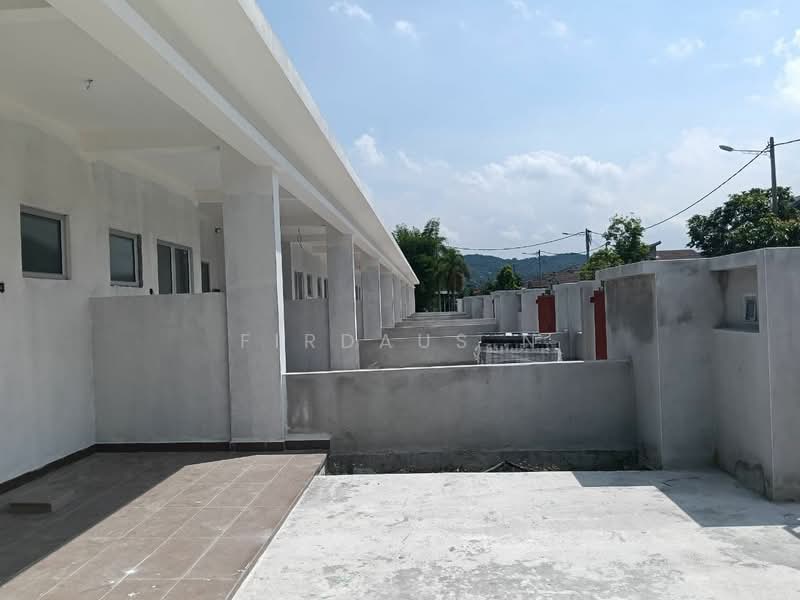1-storey Terraced House for Sale in Dengkil (Selangor) - Firdaus N - Exterior - PropertyGuru.com.my