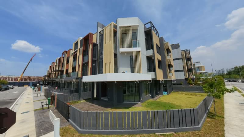3-storey Terraced House for Rent in BANDAR PUCHONG JAYA (Puchong) - Daniel Wong - Exterior - PropertyGuru.com.my