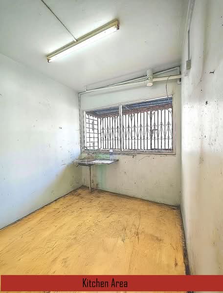 Flat for Sale at Flat Bandar Selesa Jaya @ Jalan Silat Gayong - Bill Ong - Kitchen - PropertyGuru.com.my