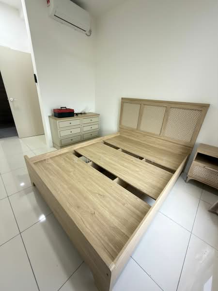 Service Residence for Rent at Vivo Executive Apartment - Darren Lye - Bedroom - PropertyGuru.com.my