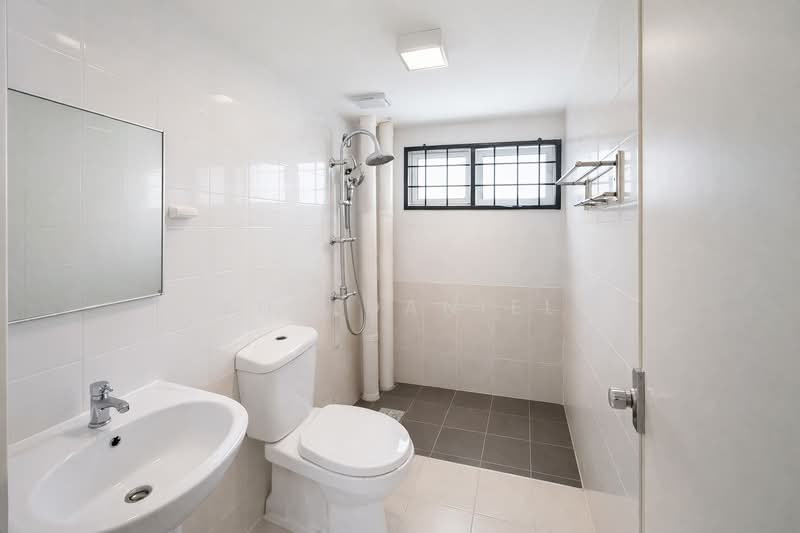 Pangsapuri untuk Disewa di Seri Jati - Kho Daniel - Bathroom - PropertyGuru.com.my