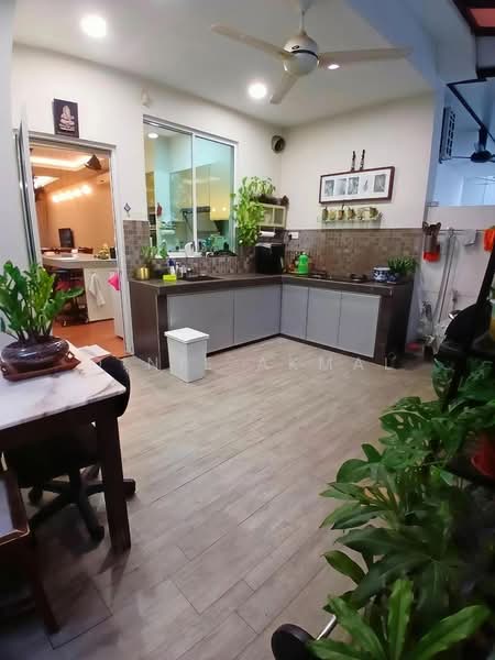 2-storey Terraced House for Sale in Cyberjaya (Selangor) - Dinie Akmal - Kitchen - PropertyGuru.com.my