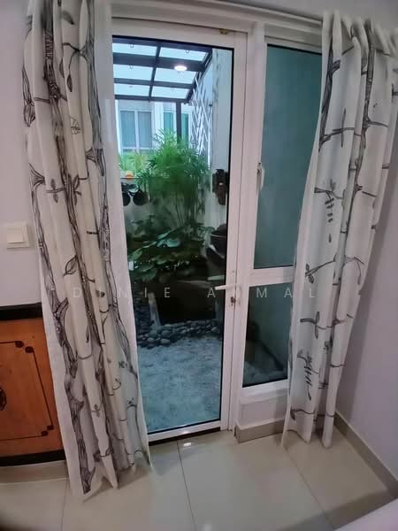 2-storey Terraced House for Sale in Cyberjaya (Selangor) - Dinie Akmal - Garden - PropertyGuru.com.my