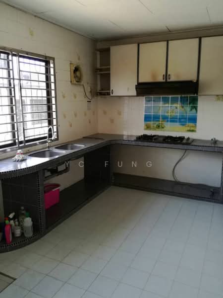Rumah Teres 1.5 Tingkat untuk Disewa di Taman Sri Skudai (Skudai) - YC Fung - Kitchen - PropertyGuru.com.my