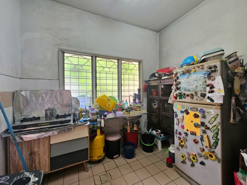 Rumah Teres 2 Tingkat untuk Dijual di Putra Heights (Subang Jaya) - Jason Ooi - Kitchen - PropertyGuru.com.my