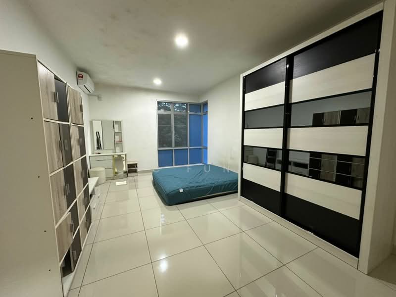 Service Residence for Rent at D'Ambience Residences (Pangsapuri Ikatan Flora) - YC Fung - Bedroom - PropertyGuru.com.my