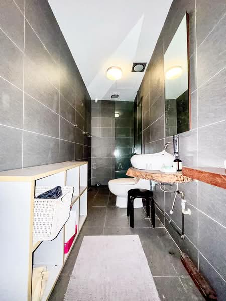 Bungalow for Sale in Sungai Buloh (Selangor) - Dinie Akmal - Bathroom - PropertyGuru.com.my